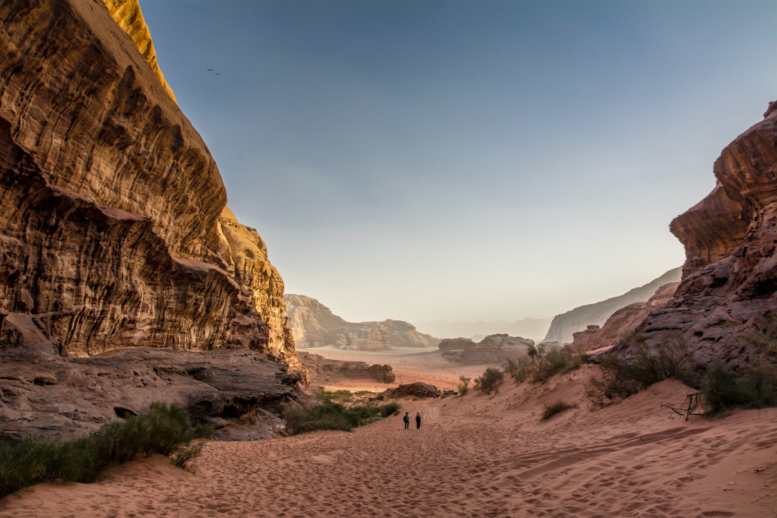 Hiking through the iconic desert landscape of wadi rum