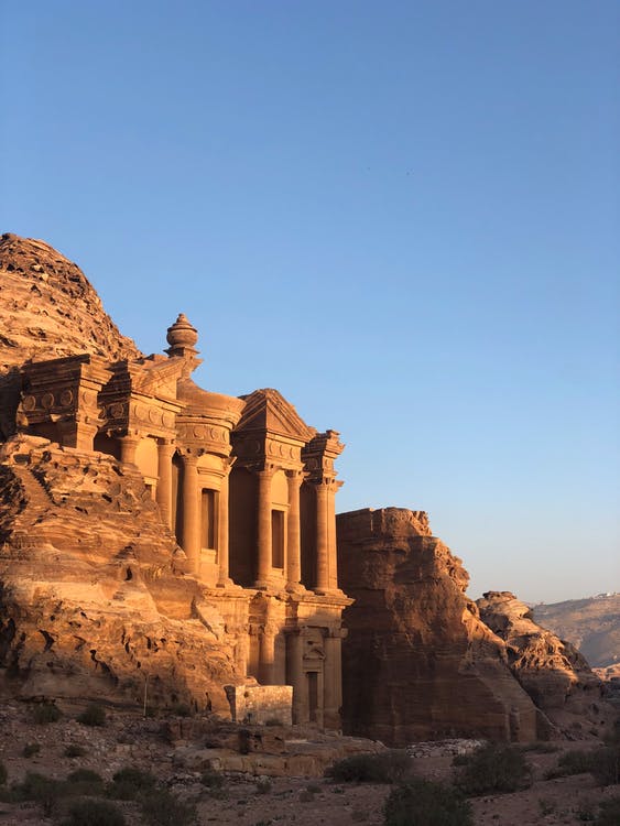 How to Find Jordan Local Tour Operators to Guide You Through the Best of Jordan